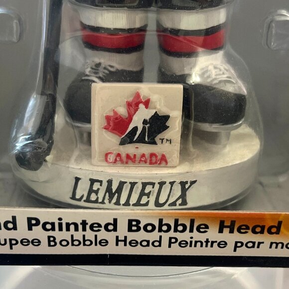 Mario Lemieux Hand Painted Bobblehead by Animation In Motion Collectible Series! - Picture 2 of 6